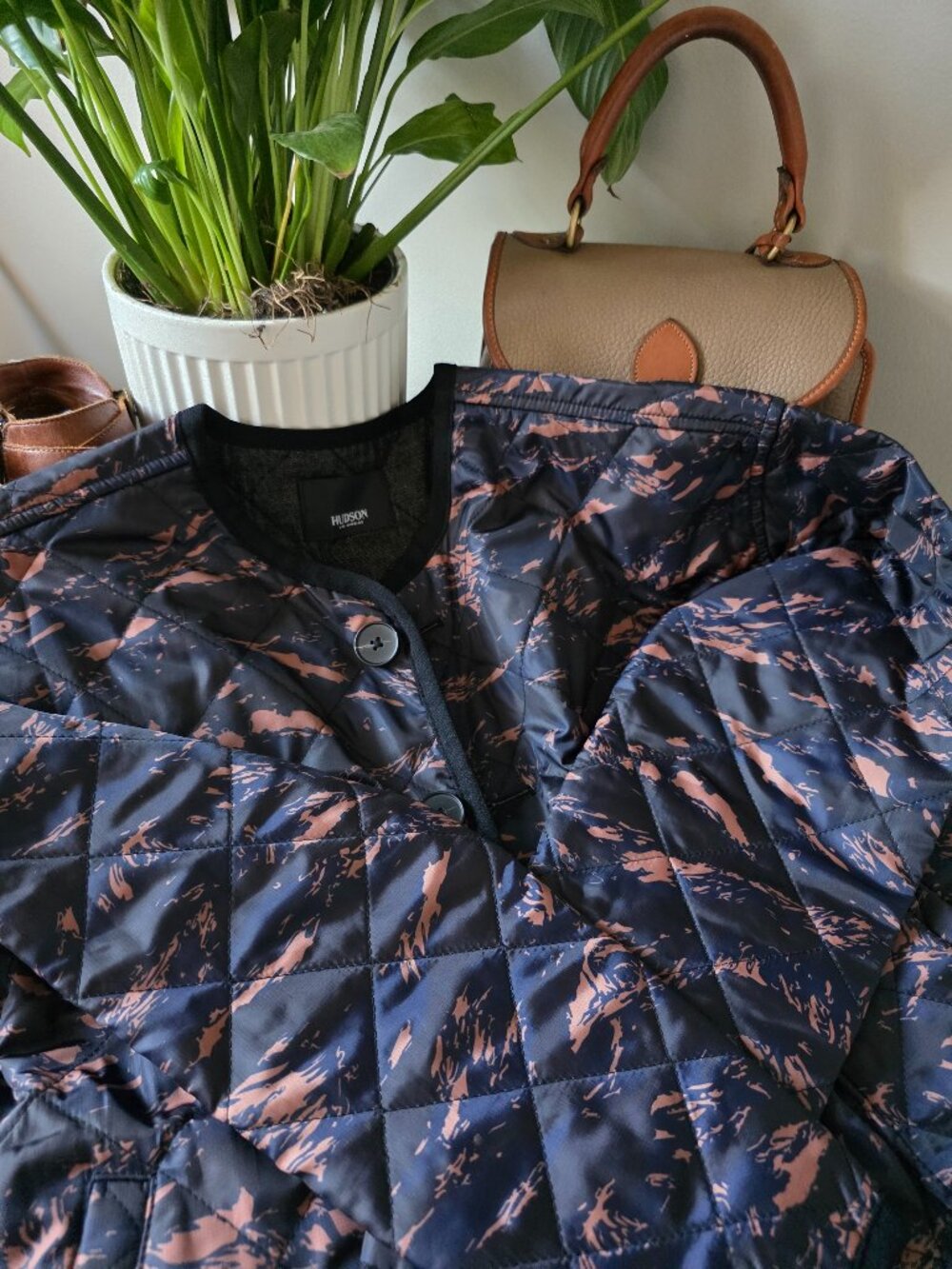 HUDSON Jeans NWT Reversible Quilted Liner Jacket Camo Charcoal